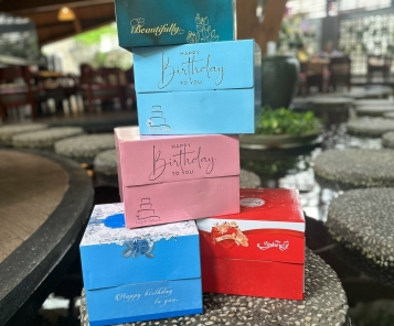 Hộp bánh sinh nhật giá rẻ mua ở đâu?