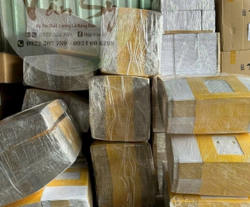 Hộp Bánh Kem giá rẻ Sài Gòn Văn Sỹ