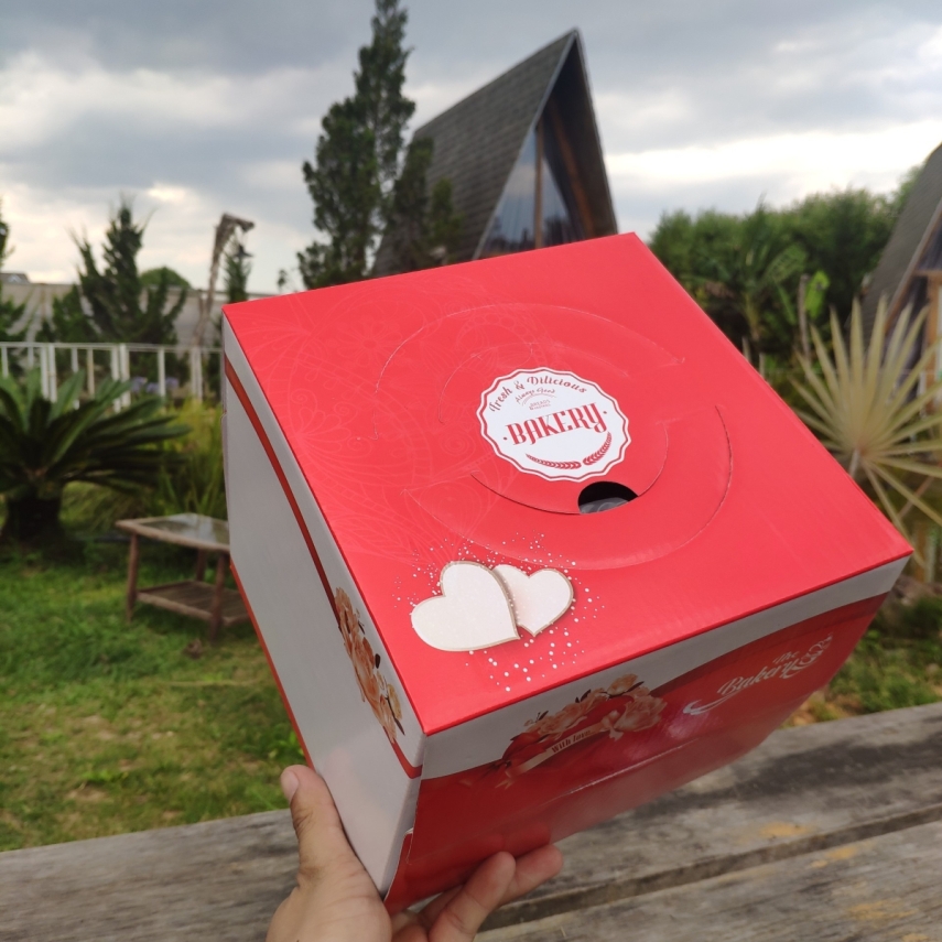 Hộp bánh sinh nhật mã ĐP01