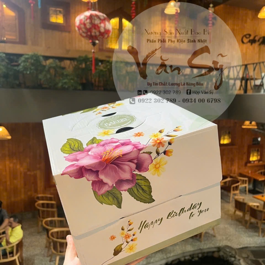 Hộp bánh sinh nhật mã Hoa Tím