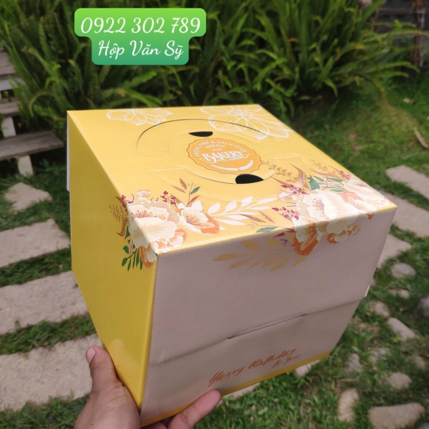 Hộp Bánh Kem Cao 18cm mẫu Vàng Pha - VP 01