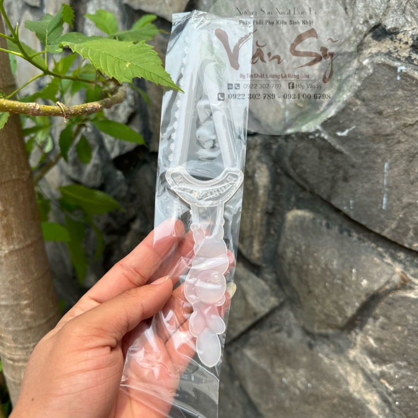 Dao Nhựa Cắt Bánh Sinh Nhật - Bánh Kem