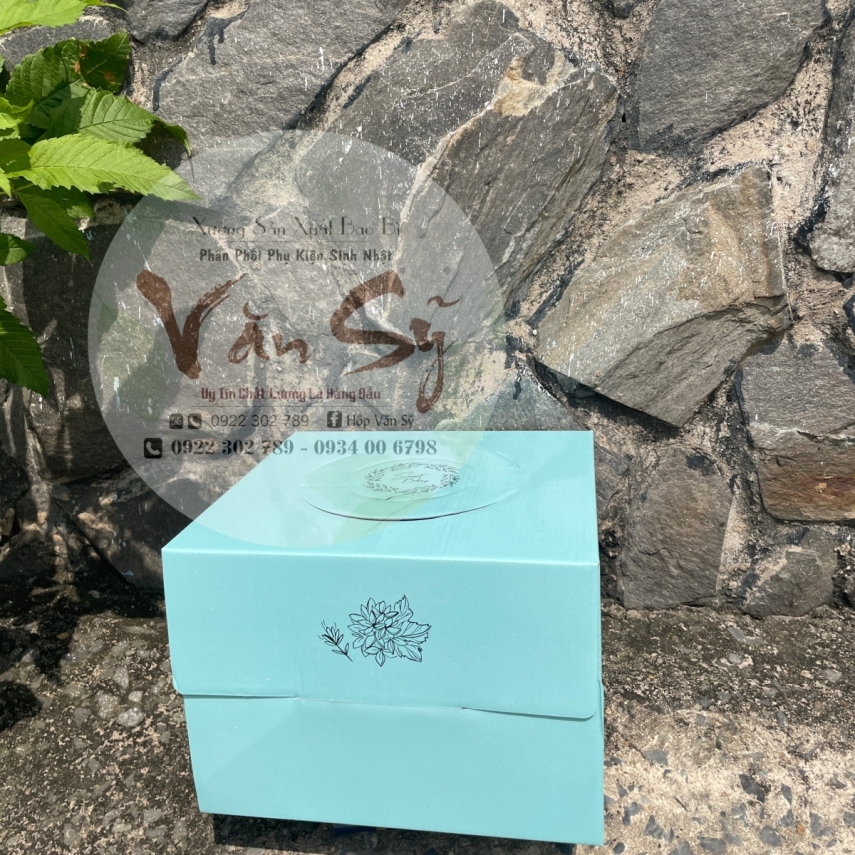 Hộp Bánh Kem Giá Rẻ Cao 18cm mã Xanh Mint